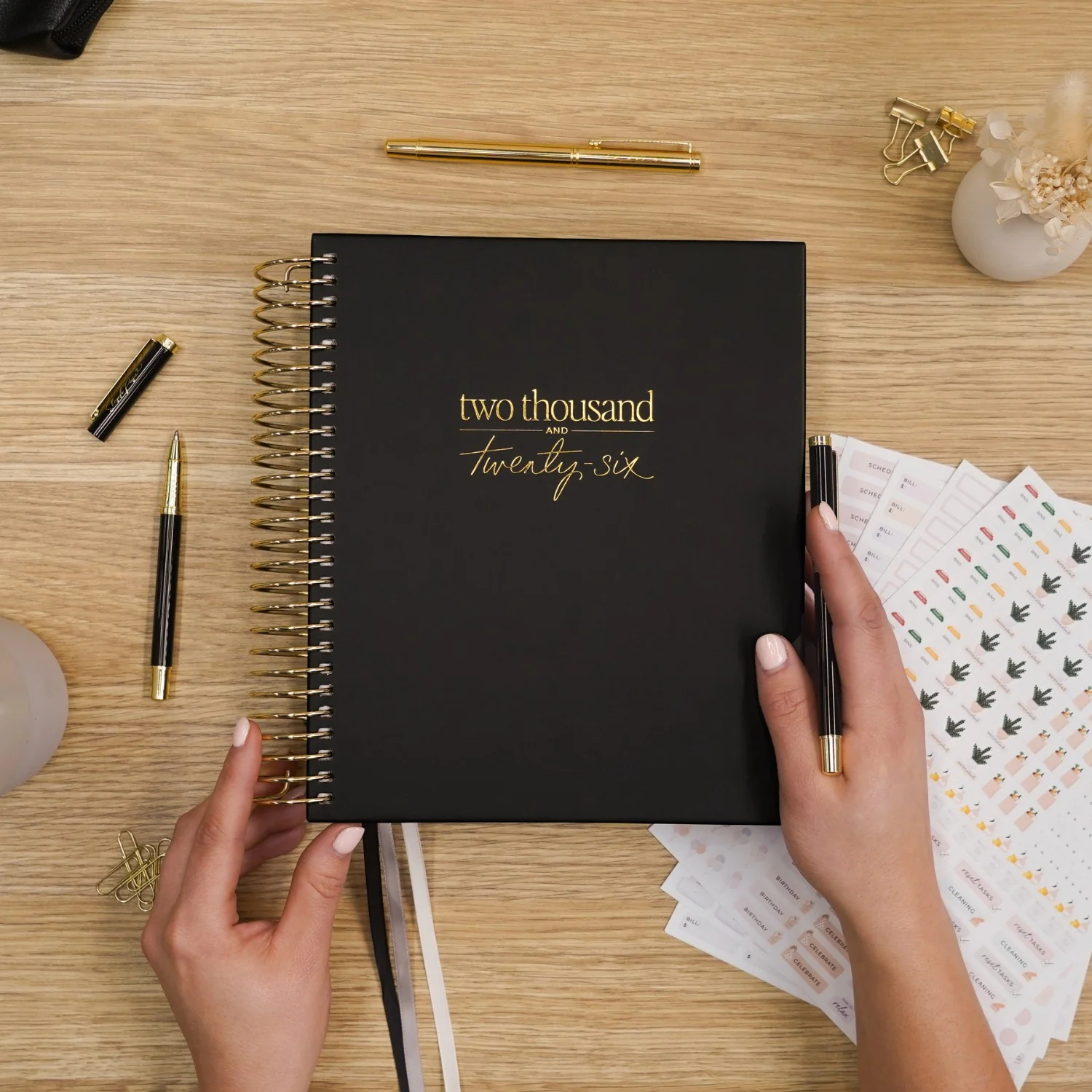 2026 Signature Planner - Black - Image 3