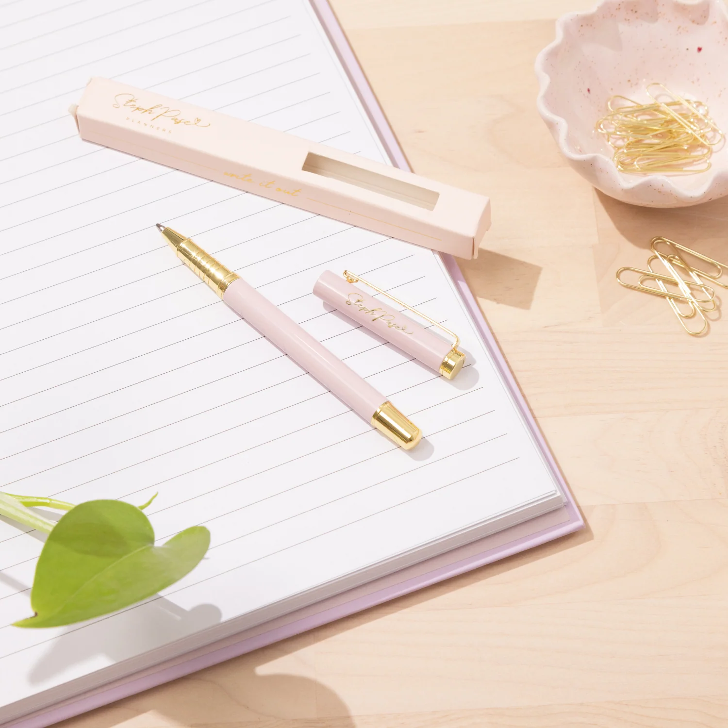 The Essential Pen - Blush + Yellow Gold - Image 4