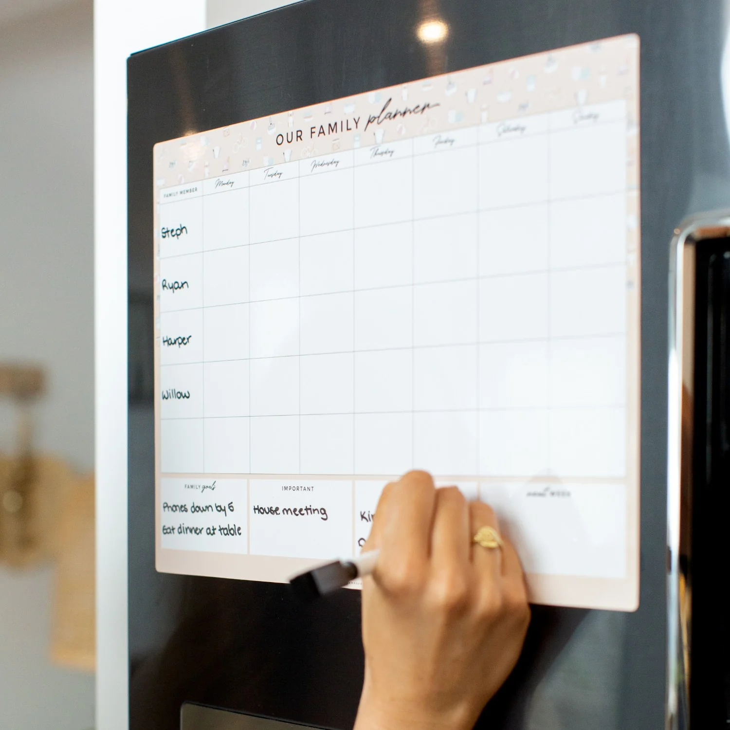 Family Planner Magnet - Beige - Image 5