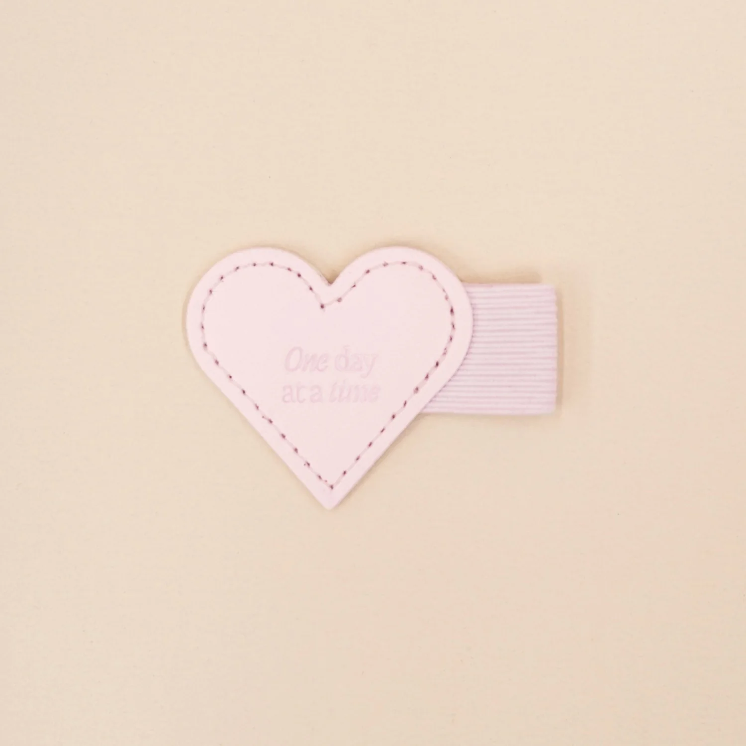 Stick-on Pen Loop - Blush - Image 5