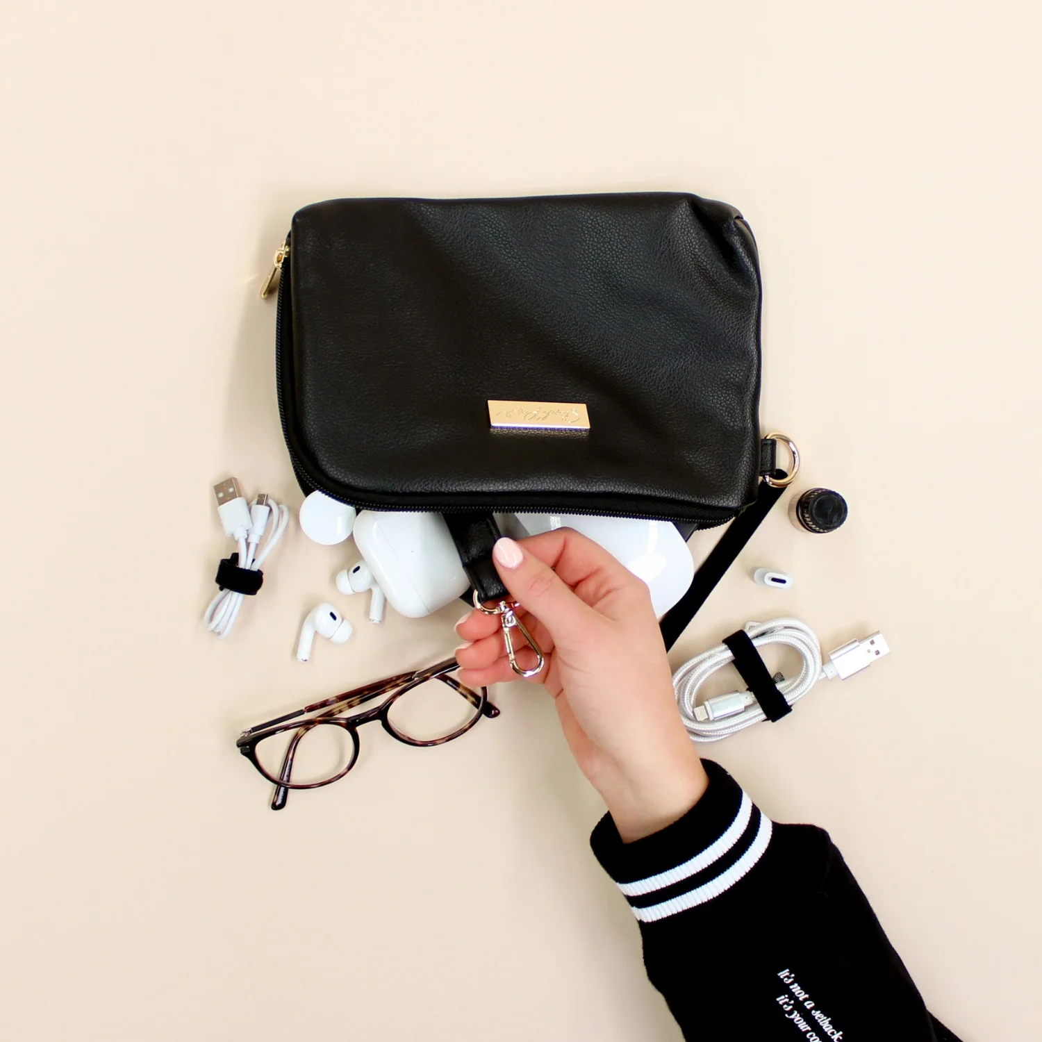 Tech Pouch - Multipurpose Organiser - Black - Image 12