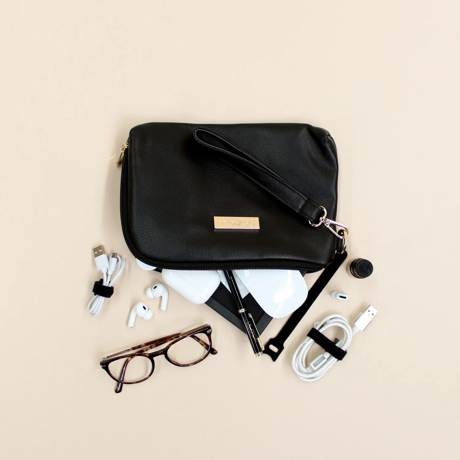 Tech Pouch - Multipurpose Organiser - Black - Image 4