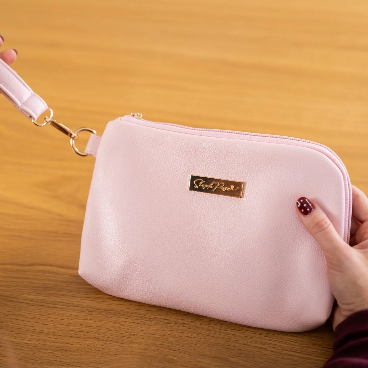 Tech Pouch - Multipurpose Organiser - Blush - Image 11