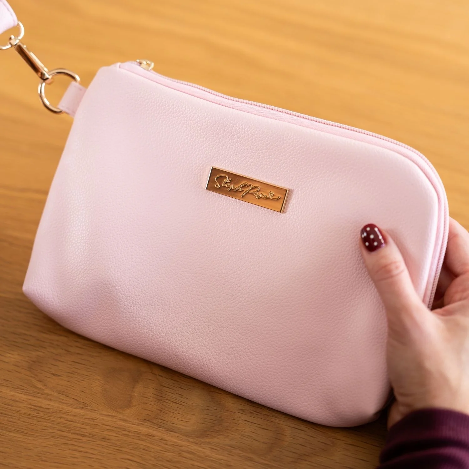 Tech Pouch - Multipurpose Organiser - Blush - Image 3