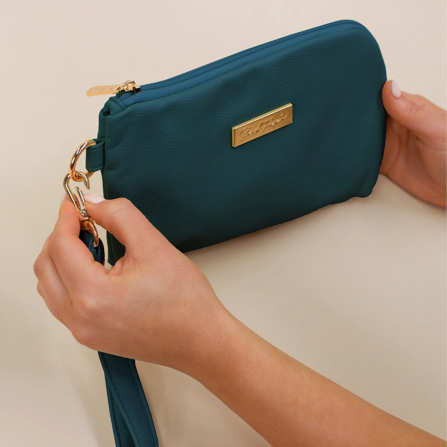 Tech Pouch - Multipurpose Organiser - Teal - Image 4
