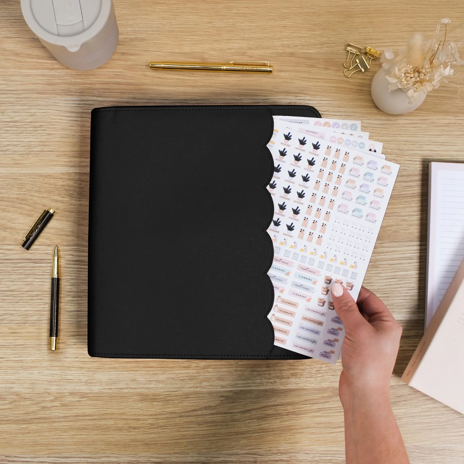Luxe Zip-up Planner Folio - Black - Small - Image 9